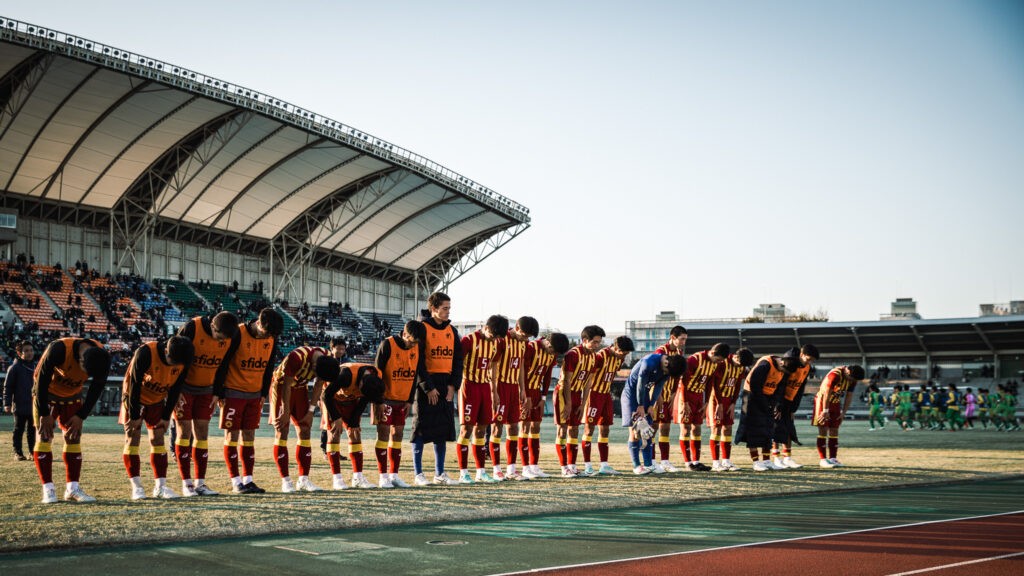 球門底線後的視角》「前往3842所學校頂點的途中」：關於日本高校足球（三）