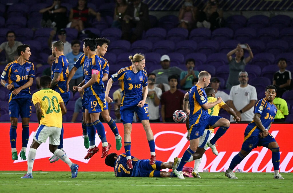 世俱盃／暴雨延後、稀落觀眾　南非日落1比0勝蔚山現代獲隊史首勝