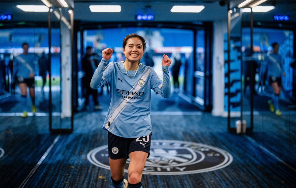 長谷川唯是誰？曼城女足主力中場　曾筠晴、林妤璇點名想對決